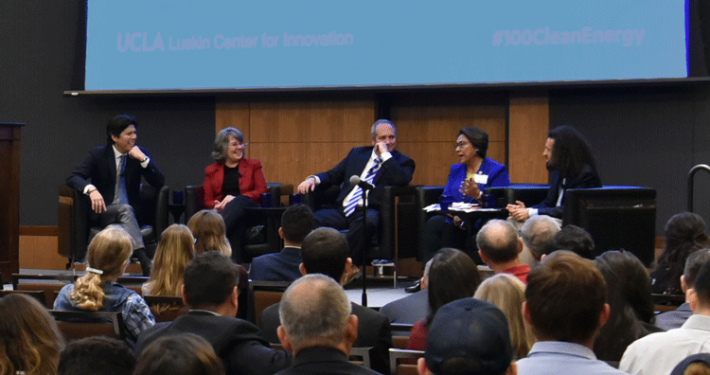 Kevin de León, Gael Tarleton, Chuck Mcilhinney, Patricia Roybal Caballero, and Sammy Roth