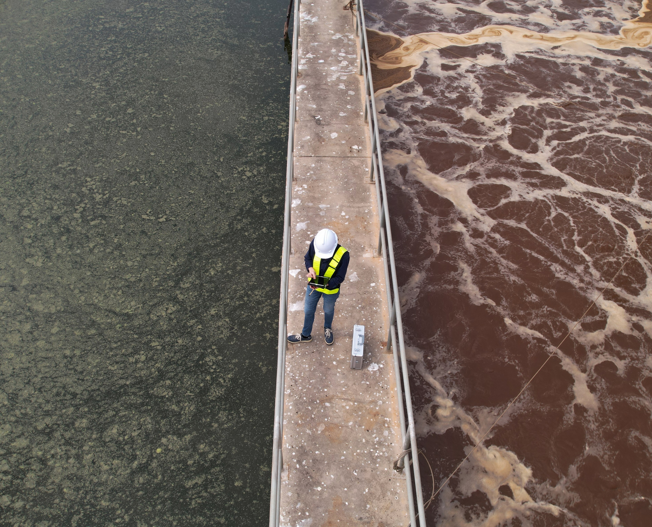 The University of California is evaluating Los Angeles' plan to invest billions of dollars in wastewater recycling infrastructure